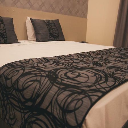 Summit Suites Hotel Cacapava Bagian luar foto