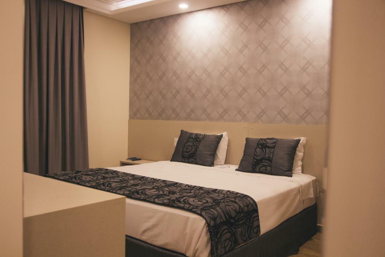 Summit Suites Hotel Cacapava Bagian luar foto