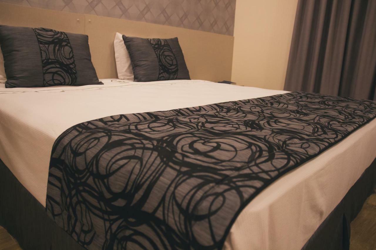 Summit Suites Hotel Cacapava Bagian luar foto