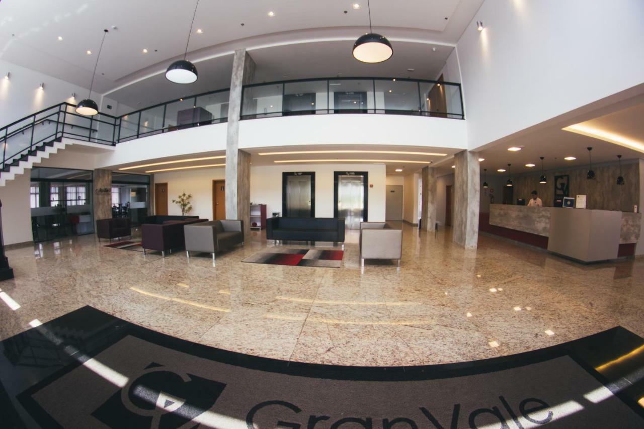 Summit Suites Hotel Cacapava Bagian luar foto