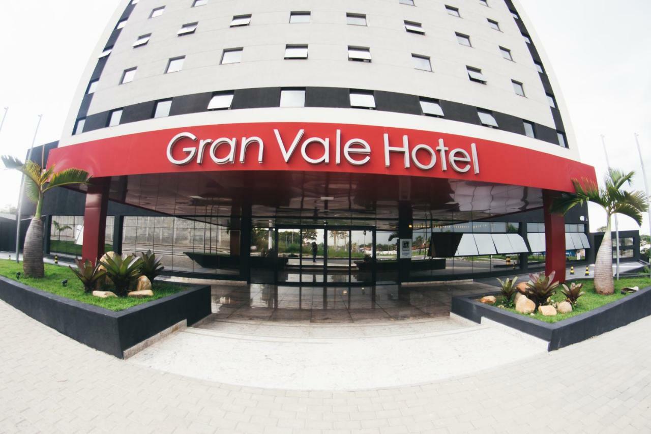 Summit Suites Hotel Cacapava Bagian luar foto